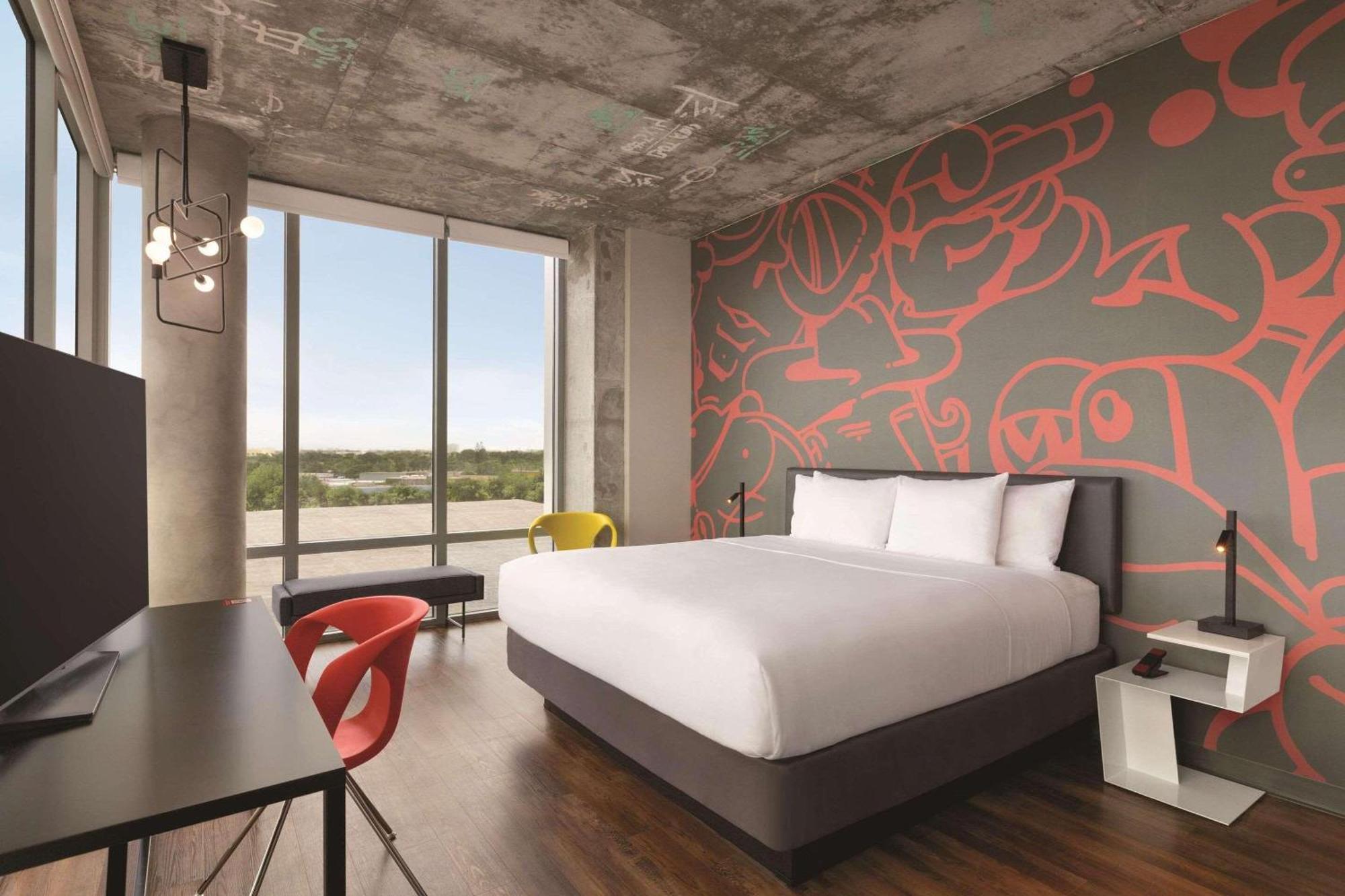 Hotel Radisson Red Miami Airport Miami Springs Exterior foto
